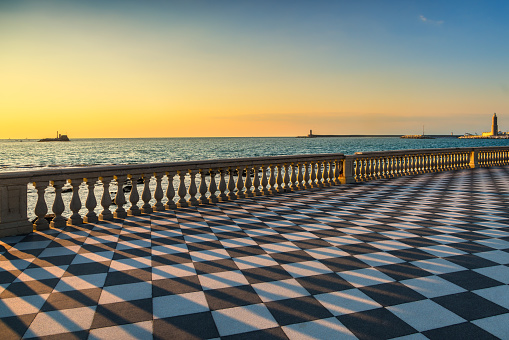 Surfskate-birrette-tramonto